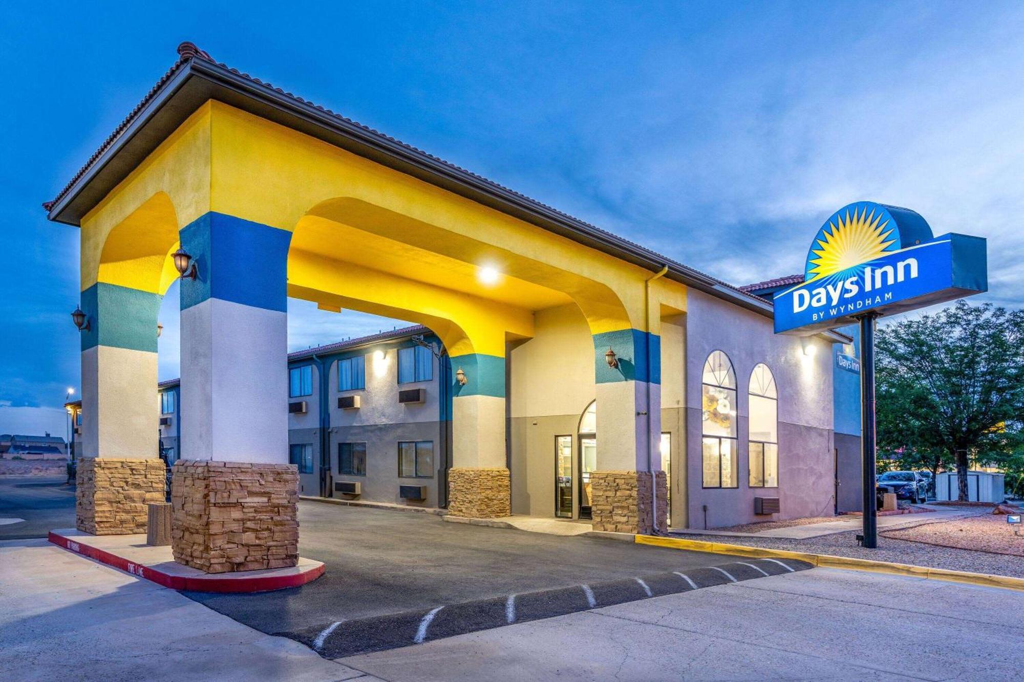 Days Inn By Wyndham Los Lunas Exterior foto
